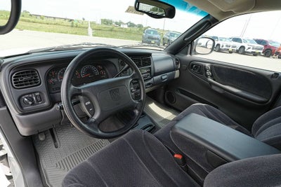 2000 Dodge Dakota Sport