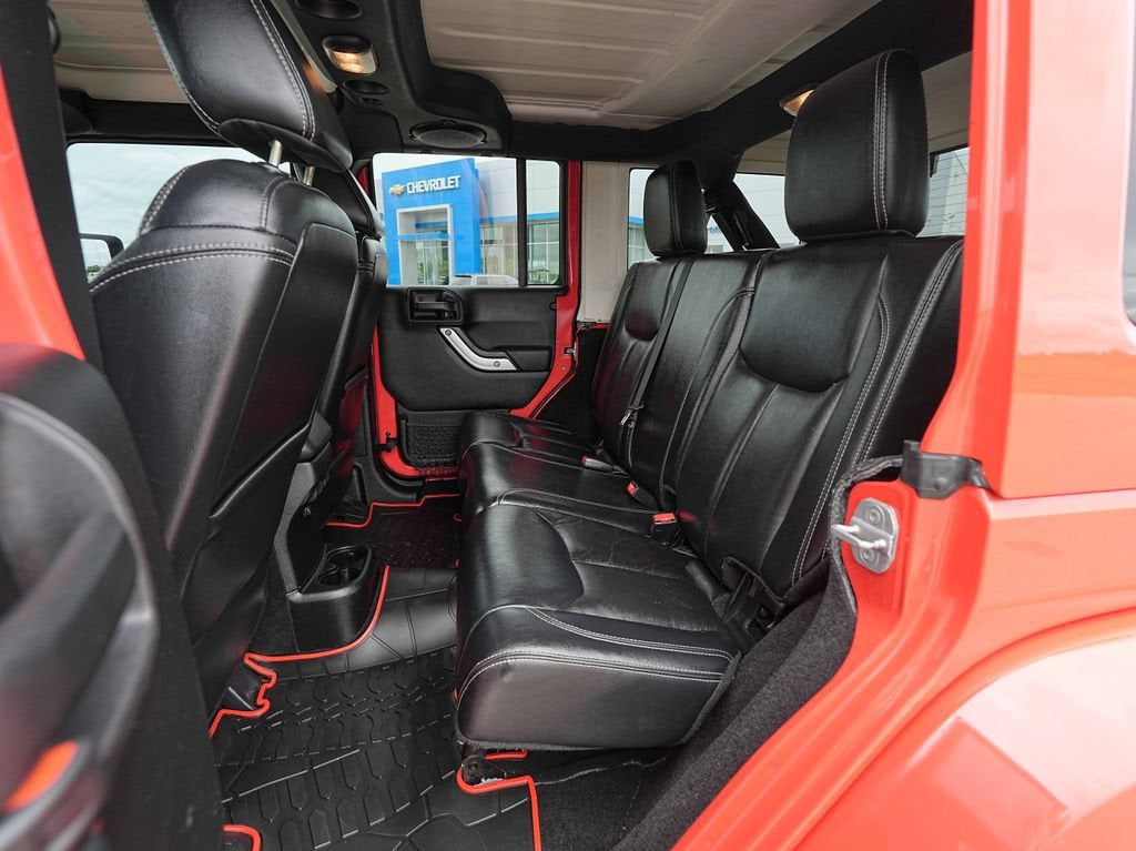 2013 Jeep Wrangler Unlimited Sahara