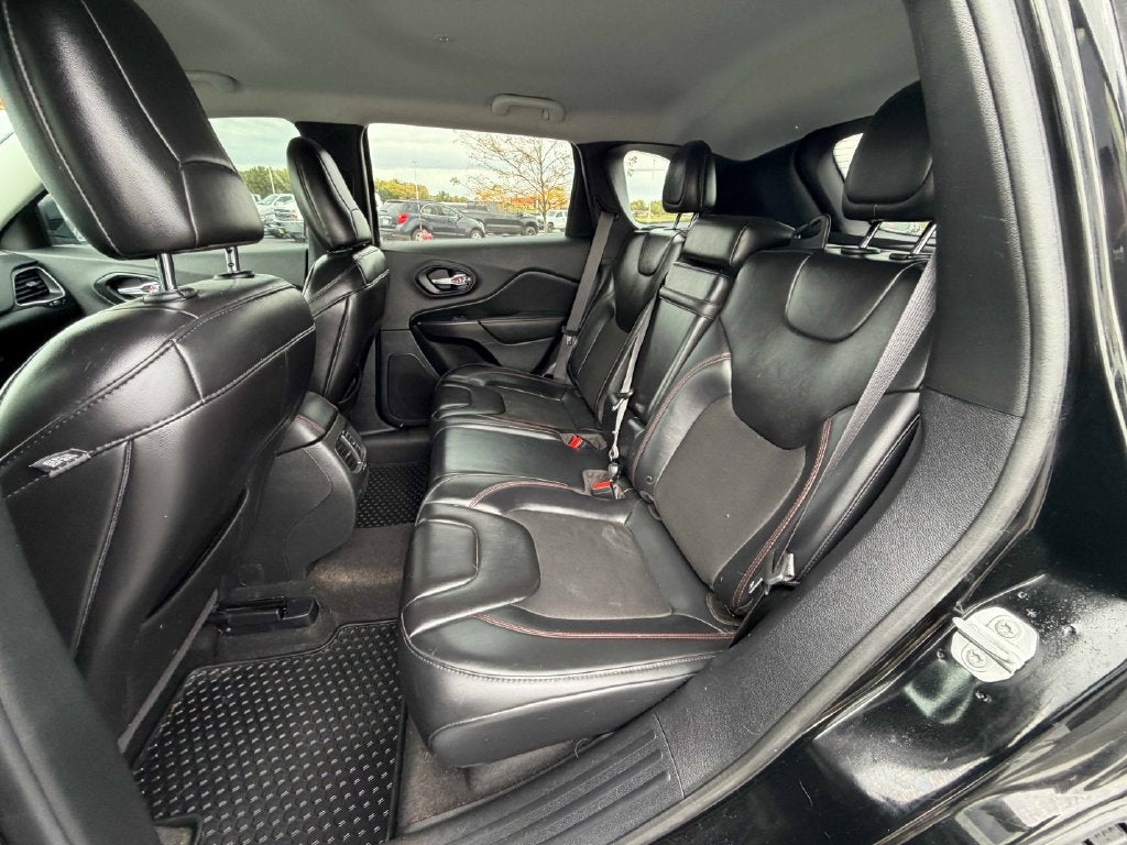 2019 Jeep Cherokee Trailhawk