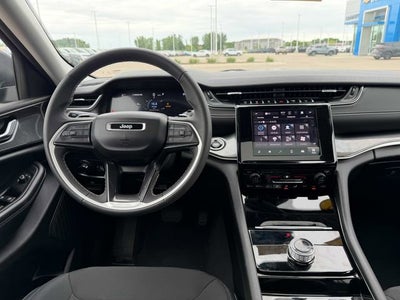 2023 Jeep Grand Cherokee Laredo