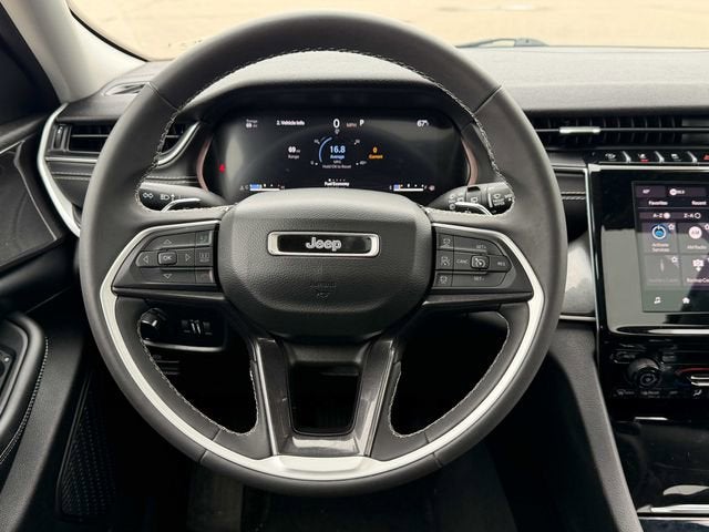2023 Jeep Grand Cherokee Laredo
