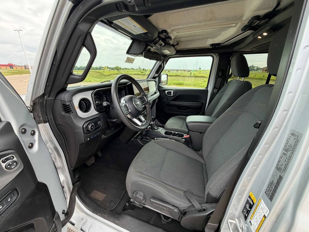 2024 Jeep Wrangler 4xe Sahara