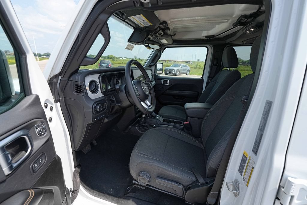 2024 Jeep Wrangler 4xe Sahara