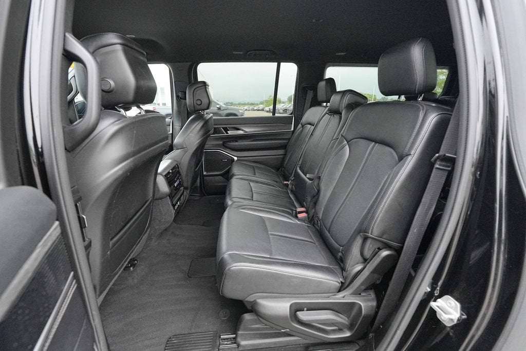 2024 Jeep Wagoneer L Series II