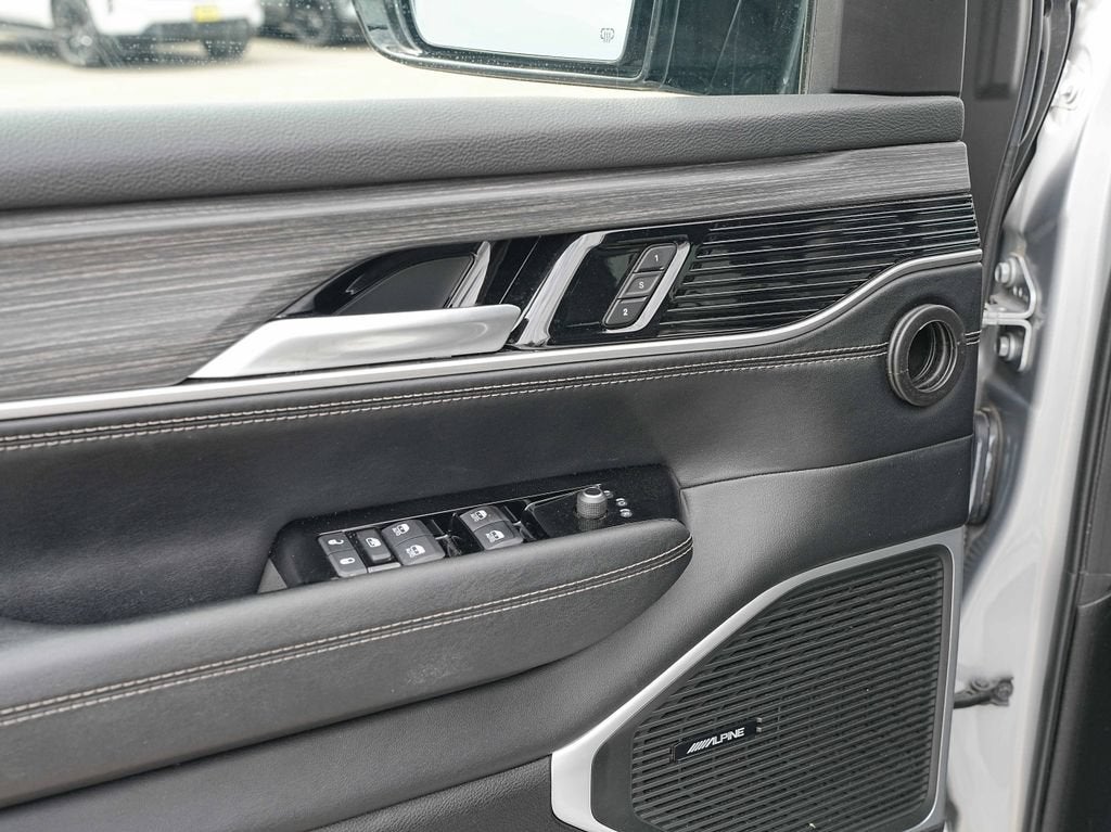 2024 Jeep Wagoneer L Series II