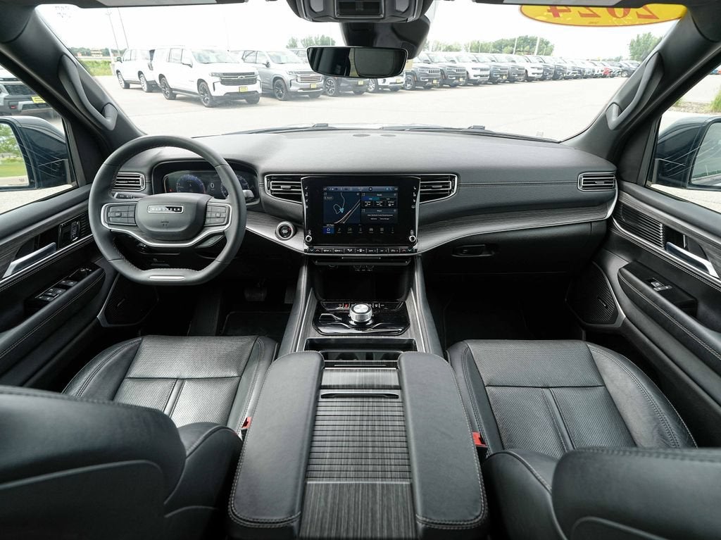 2024 Jeep Wagoneer L Series II