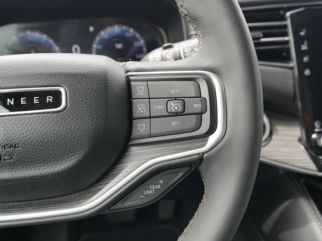 2024 Jeep Wagoneer L Series II