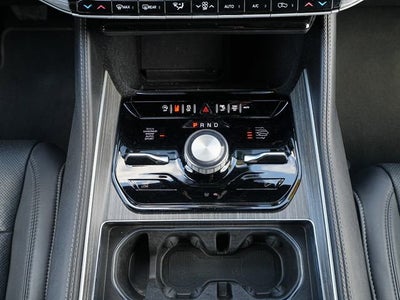 2024 Jeep Wagoneer L Series III