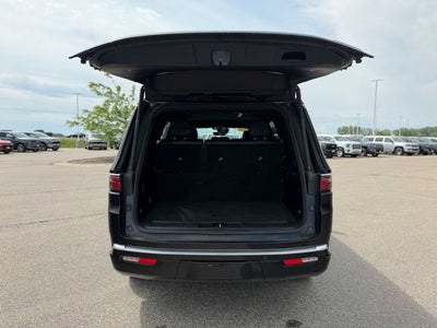 2024 Jeep Wagoneer Series II