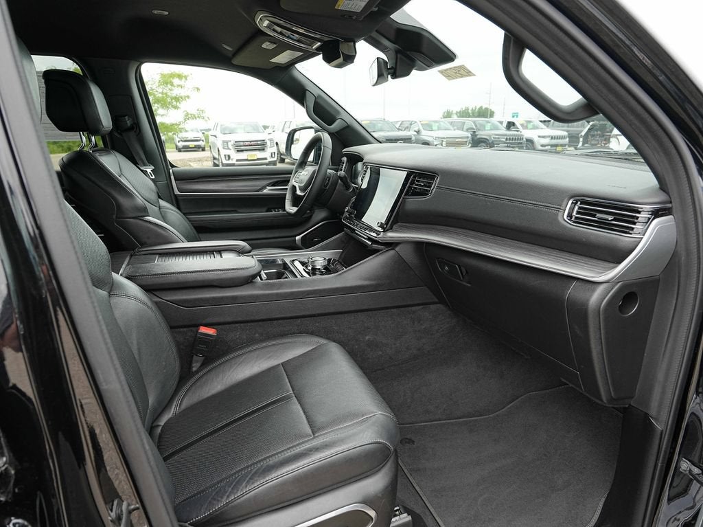 2024 Jeep Wagoneer Series II
