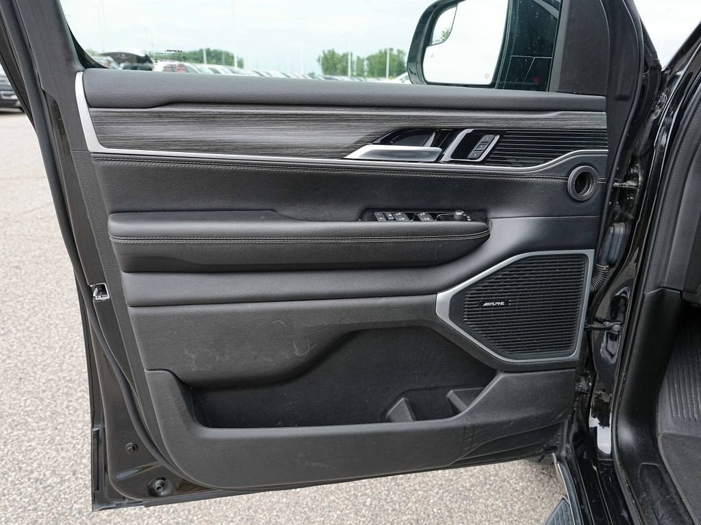 2024 Jeep Wagoneer Series II