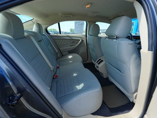 2019 Ford Taurus SE