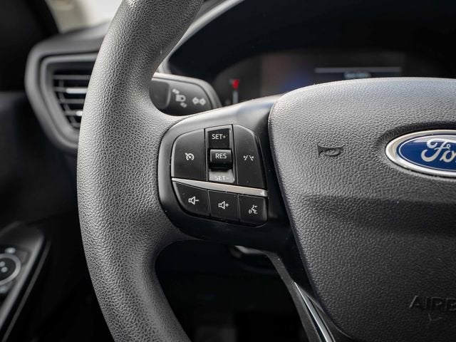 2023 Ford Escape Base