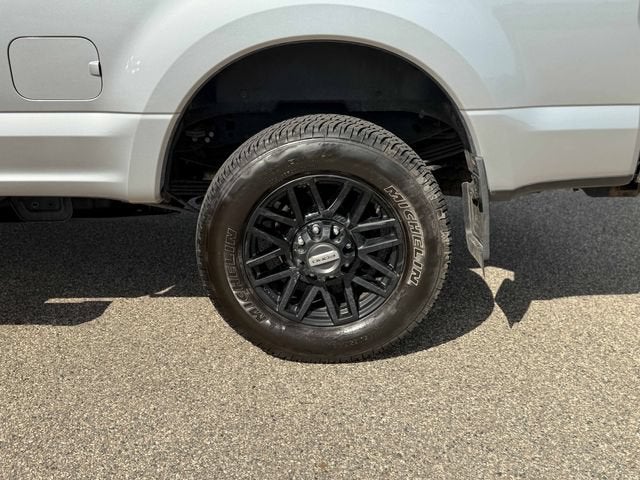 2022 Ford Super Duty F-350 SRW XL