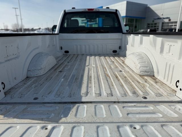 2022 Ford Super Duty F-350 SRW XL