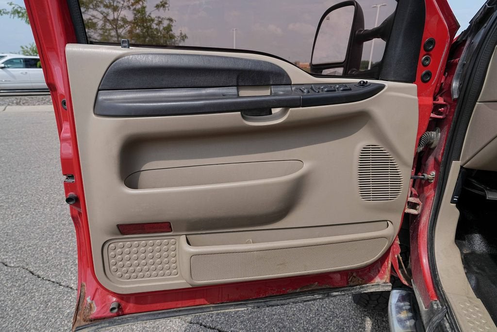 2005 Ford Super Duty F-350 SRW XL