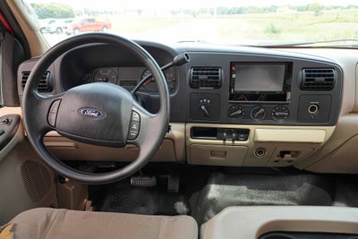 2005 Ford Super Duty F-350 SRW XL