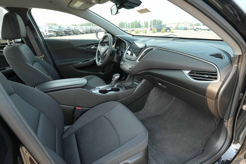 2025 Chevrolet Malibu 1LT