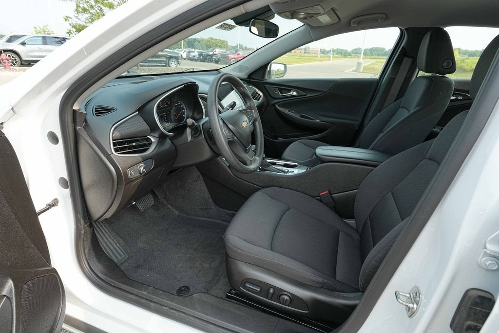 2025 Chevrolet Malibu 1LT