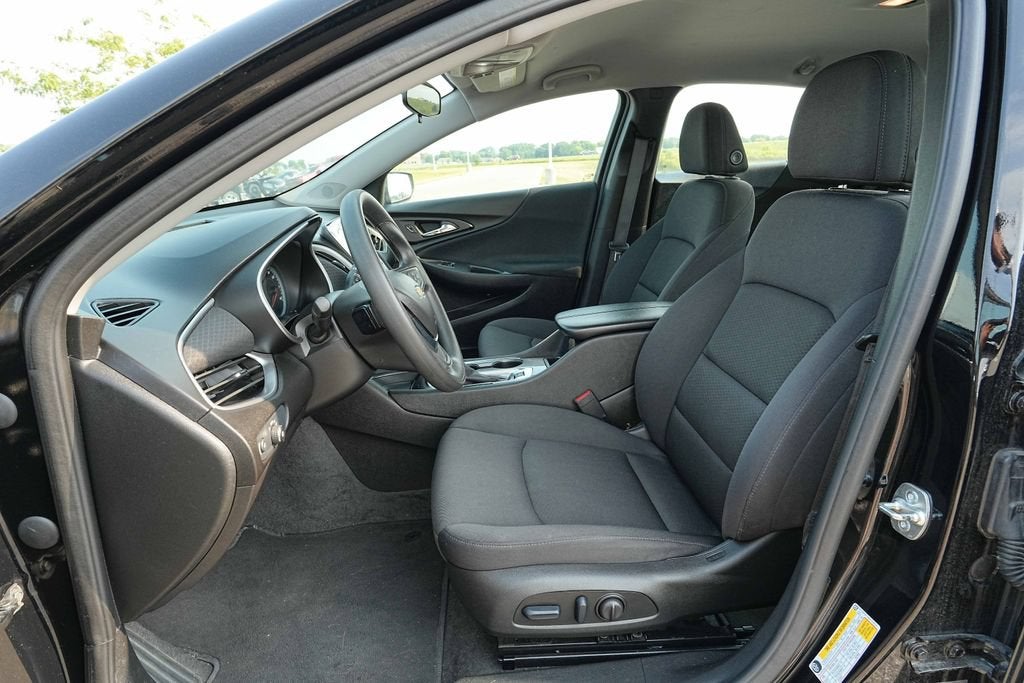 2025 Chevrolet Malibu 1LT