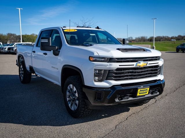 2024 Chevrolet Silverado 2500 HD Custom