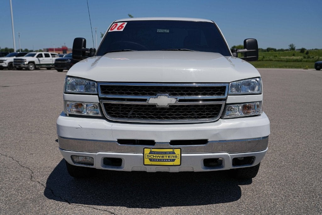 2006 Chevrolet Silverado 2500 HD Work Truck