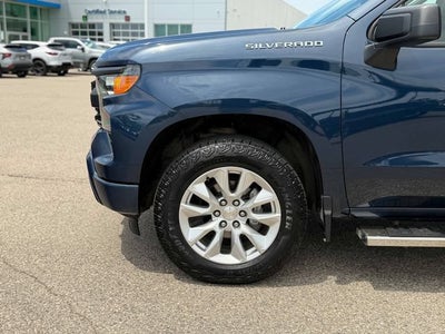 2023 Chevrolet Silverado 1500 Custom