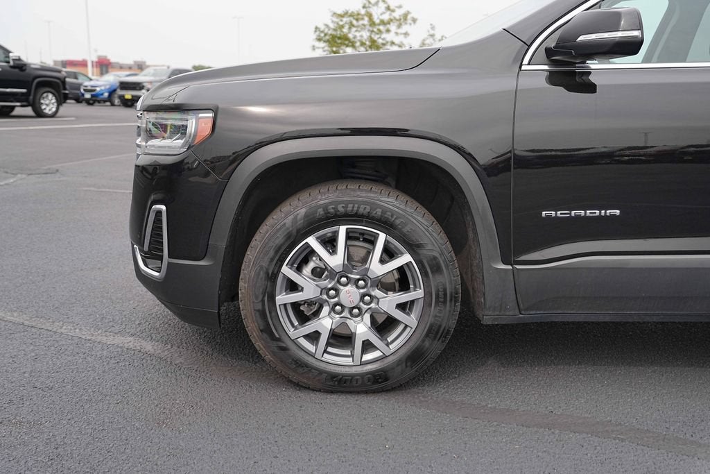 2023 GMC Acadia SLT