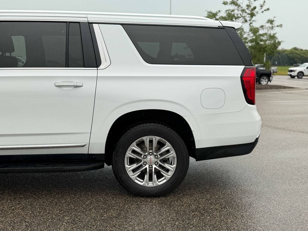 2021 GMC Yukon XL SLT