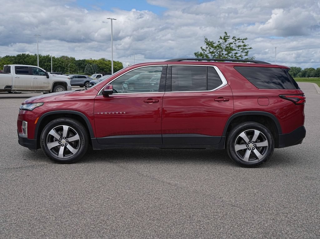 2022 Chevrolet Traverse LT Leather