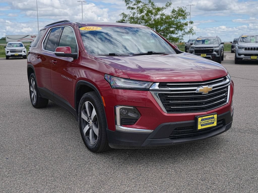 2022 Chevrolet Traverse LT Leather