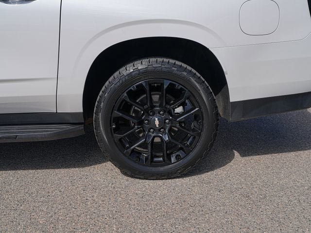 2022 Chevrolet Suburban RST
