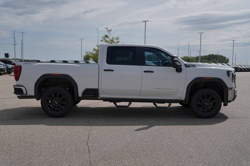 2024 GMC Sierra 2500 HD Pro