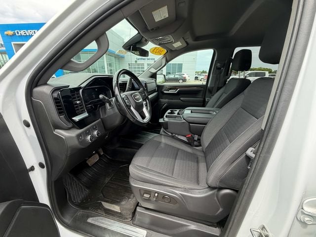 2023 GMC Sierra 1500 SLE