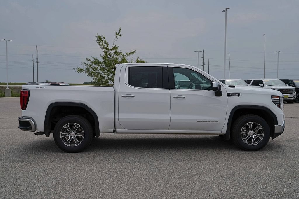 2025 GMC Sierra 1500 SLT