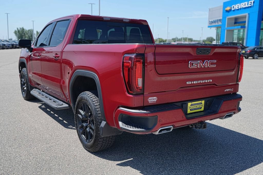 2023 GMC Sierra 1500 AT4