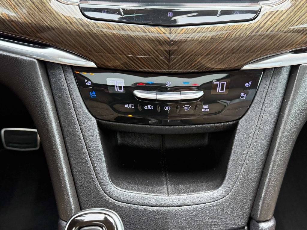 2020 Cadillac XT6 AWD Sport