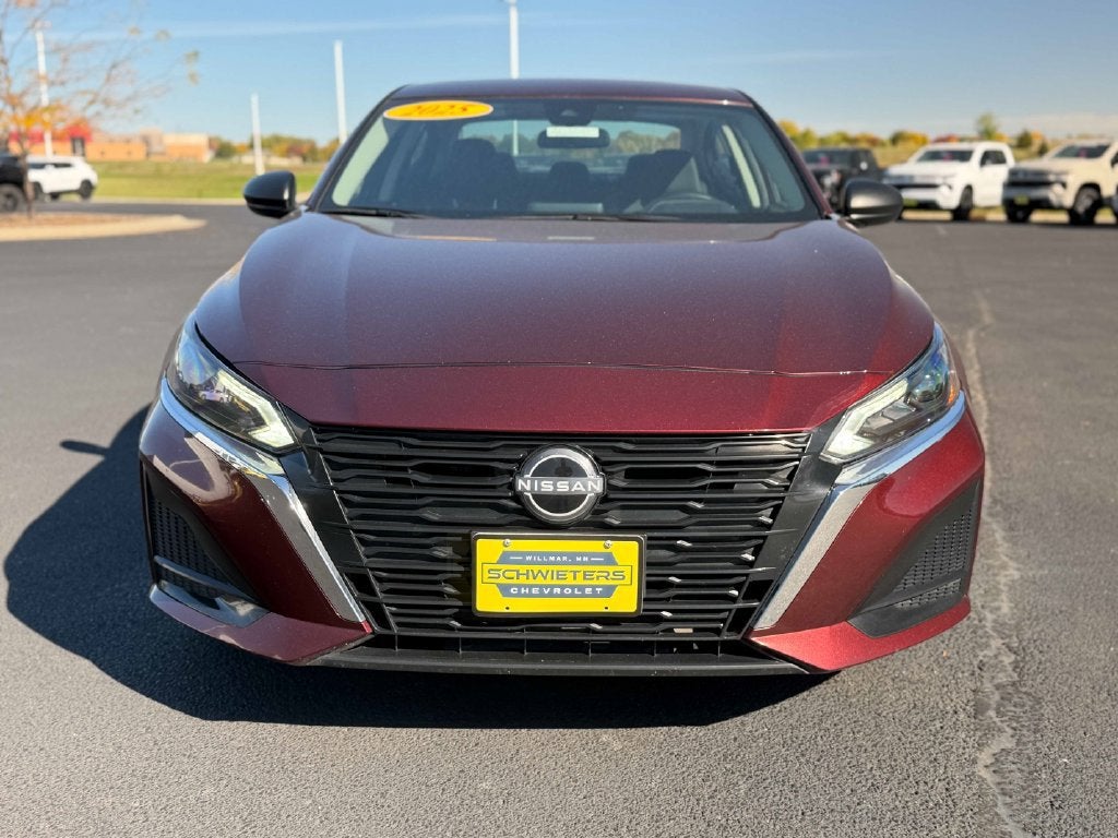 2025 Nissan Altima SV