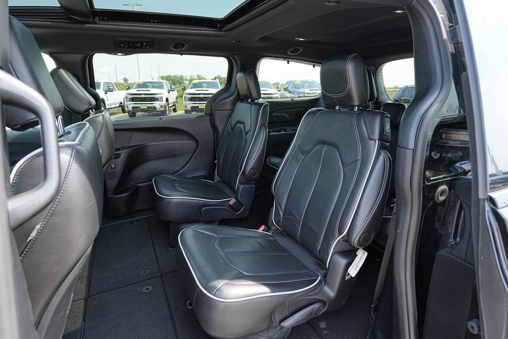 2025 Chrysler Pacifica Limited