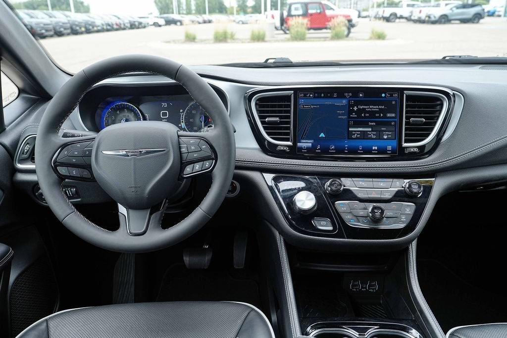 2025 Chrysler Pacifica Limited