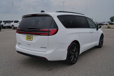 2025 Chrysler Pacifica Limited