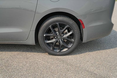 2025 Chrysler Pacifica Limited