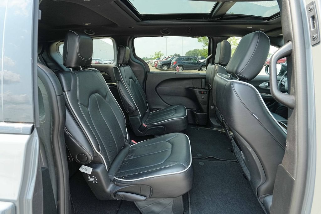 2025 Chrysler Pacifica Limited