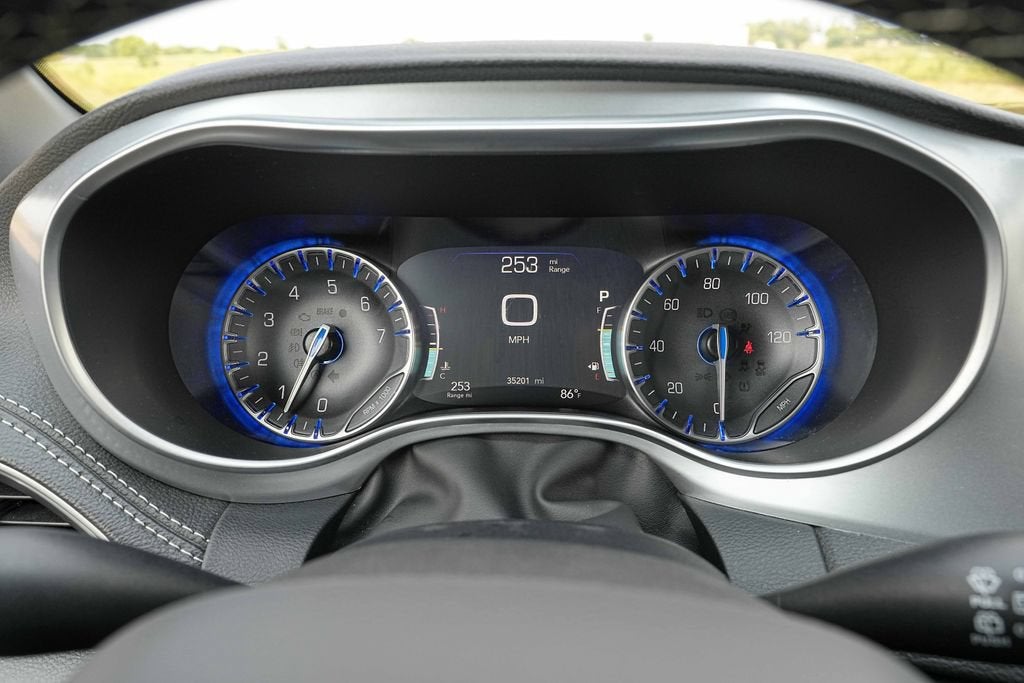 2025 Chrysler Pacifica Limited