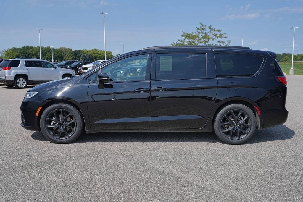 2025 Chrysler Pacifica Limited