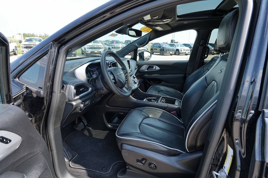 2025 Chrysler Pacifica Limited