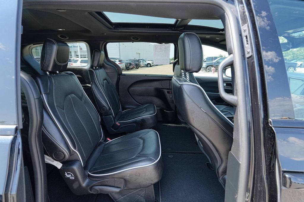 2025 Chrysler Pacifica Limited