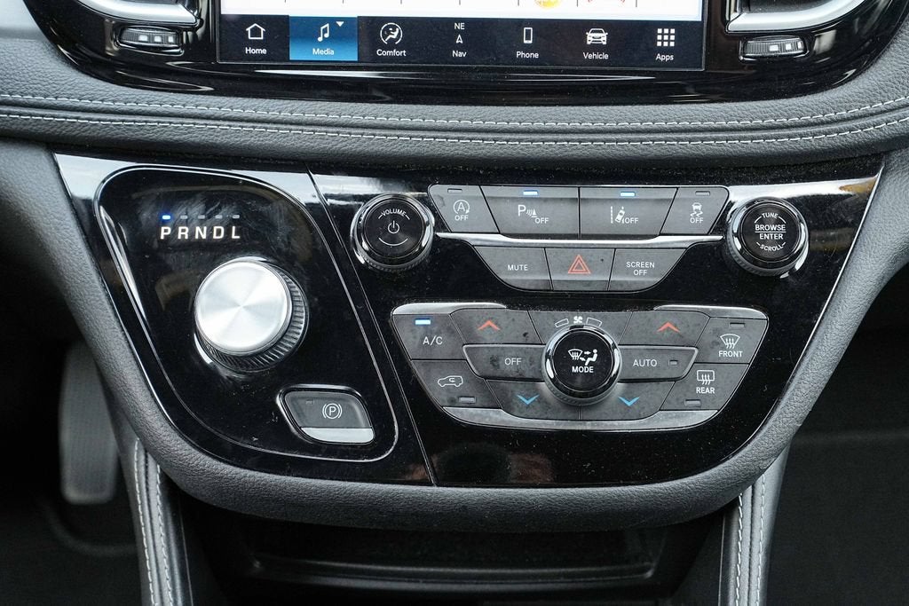 2025 Chrysler Pacifica Limited