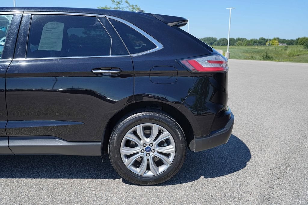 2022 Ford Edge Titanium