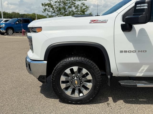 2025 Chevrolet Silverado 3500 HD LT